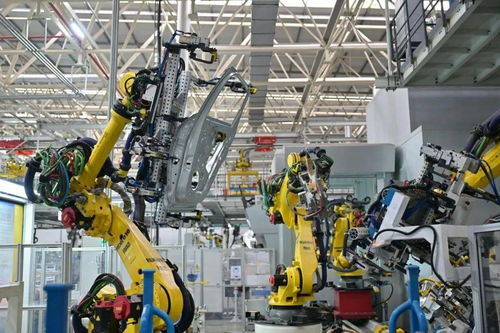 汽车头条 赛力斯求新求变，以新型汽轮机研发销售闯出发展新天地